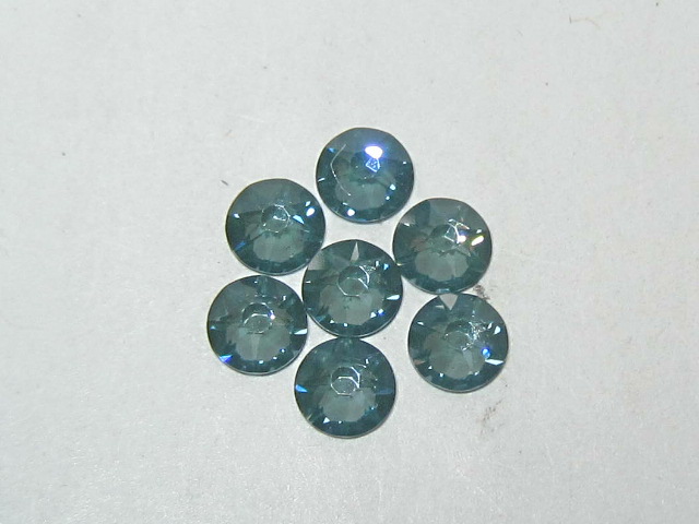 72 pcs. 20ss PINE GREEN IGNITE FLATACK STAR BRIGHT Rhinestones